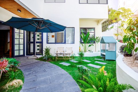 哪里那里海岸精品客栈(三亚大东海店)