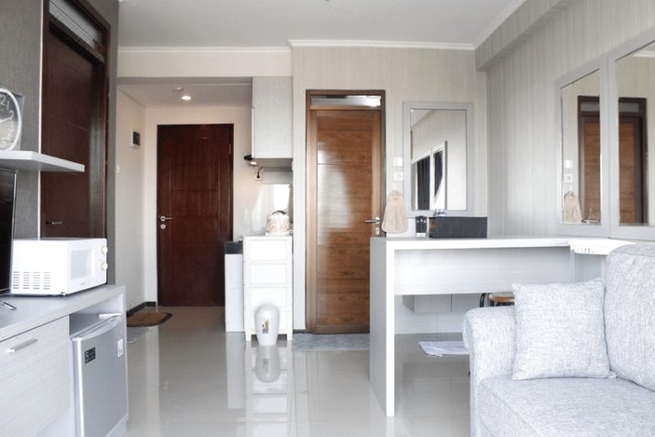 Stylish 2BR Gateway Pasteur Apartment By Travelio