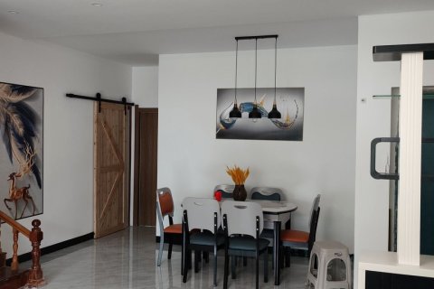 镇远杏花雨客栈