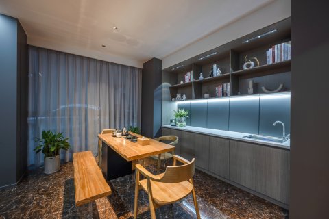 海晶龙城酒店(万达广场店)