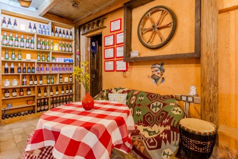 西递昆仑国际青年旅舍