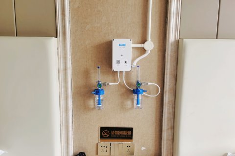 浪卡子馨湖富氧酒店