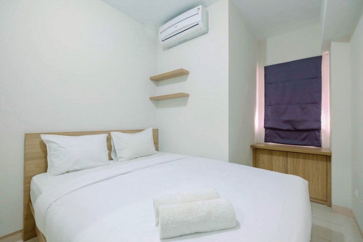 Simply and Cozy 2Br at Springlake Bekasi Apartment by Travelio