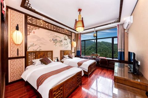 神农架自在居民宿(木鱼镇中国石化加油站店)