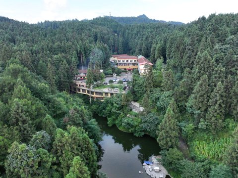 海若山庄(南川山王坪店)