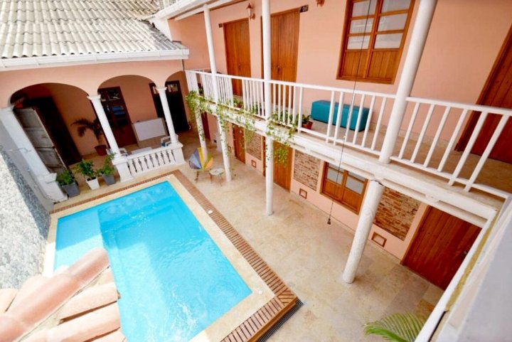CA-5 ROOM IN GETSEMANI WITH BREAKFAST INCLUDED AND WIFI(CA-5 ROOM IN GETSEMANI WITH BREAKFAST INCLUDED AND WIFI)
