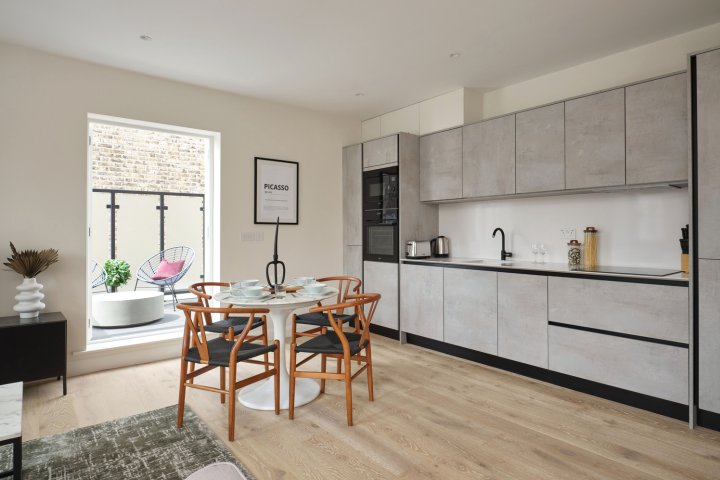 Viridian Apartments in Fulham Serviced Apartments - Hestercombe Avenue