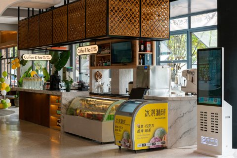 漓岸璞闲文旅酒店(阳朔西街漓江店)