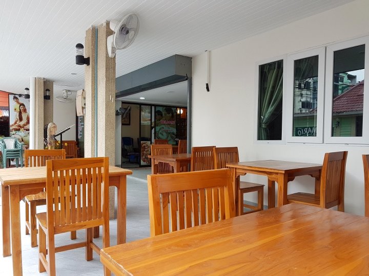 欢迎客栈卡伦海滩酒店(Welcome Inn Hotel Karon Beach)