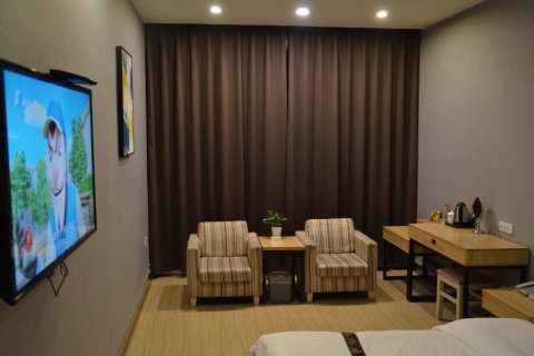 如家华驿酒店(长葛钟繇大道东转盘店)