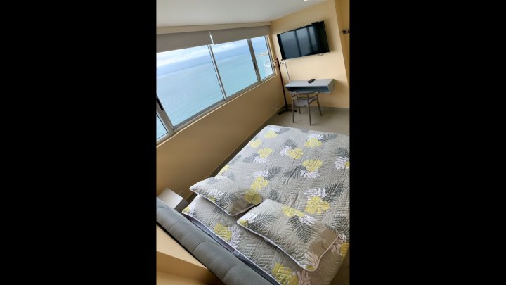海滨2卧室公寓带阳台 2p32旅游区(Apartment of 2 Bedrooms with Balcony Facing the Sea 2p32 Tourism Sector)