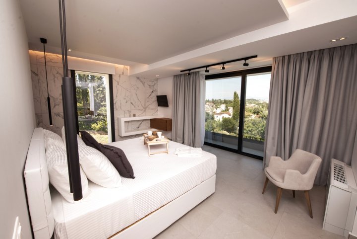 塞伦豪华别墅，科孚岛近处全新打造的宝石(Seren Luxury Villa Precious New Build Gem Close to Everywhere in Corfu)