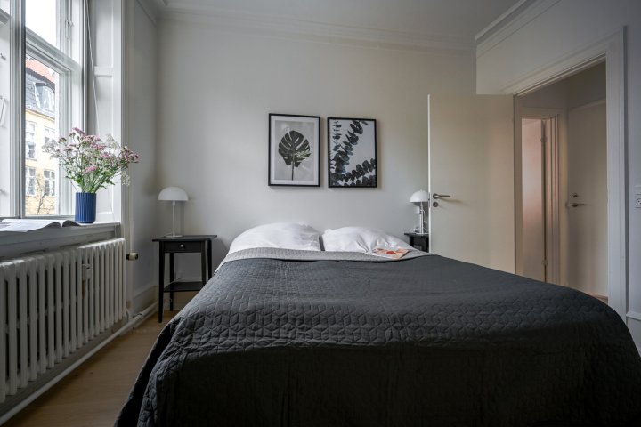 Sanders商人 - 靠近地铁的好房2卧室公寓(Sanders Merchant - Lovely Two-Bedroom Apartment in Center of Copenhagen)