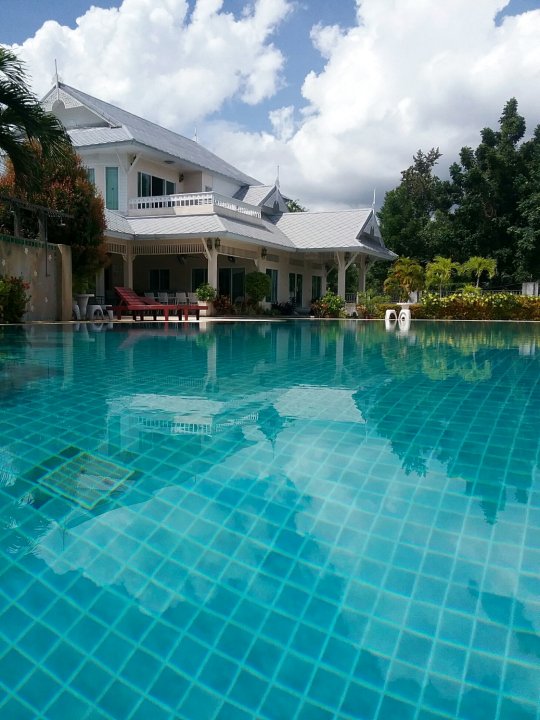 安静的高级度假村内的私人豪华盐水泳池别墅(Private Luxurious Salt Water Pool Villa Situated in Peaceful Upmarket 5 Resort)