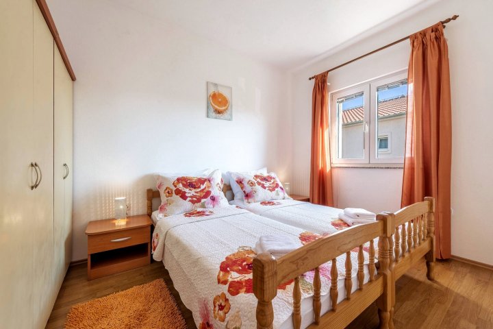 Enjoy in Zadar at Peaceful 2Br Apartment