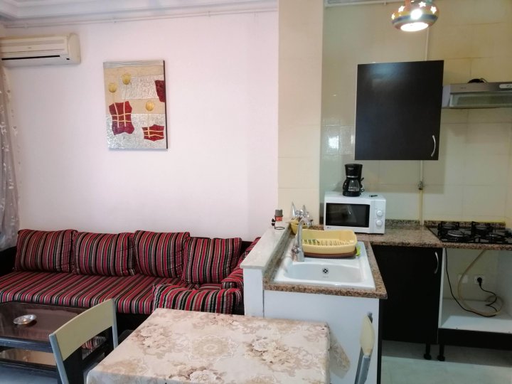 Furnished Short Stay Apartment in Tunis