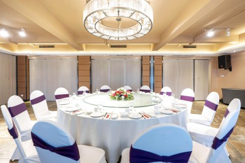 波尔卡酒店(绵阳涪城万达广场高铁站店)