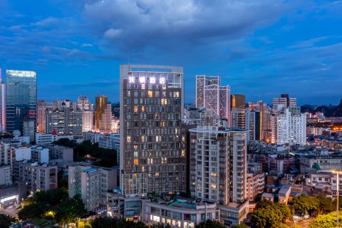 沃顿时尚酒店(柳州妇幼医院五星步行街店)