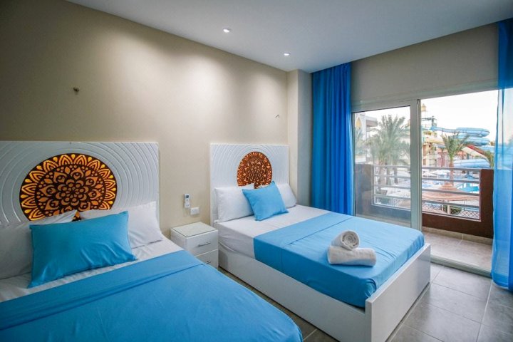 AquaView apartment Resort and Aqua Park