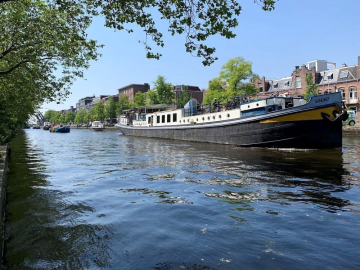 Canal View Stay Amsterdam