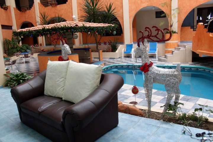 德尔玛皇家酒店(Hotel Real del Mar)