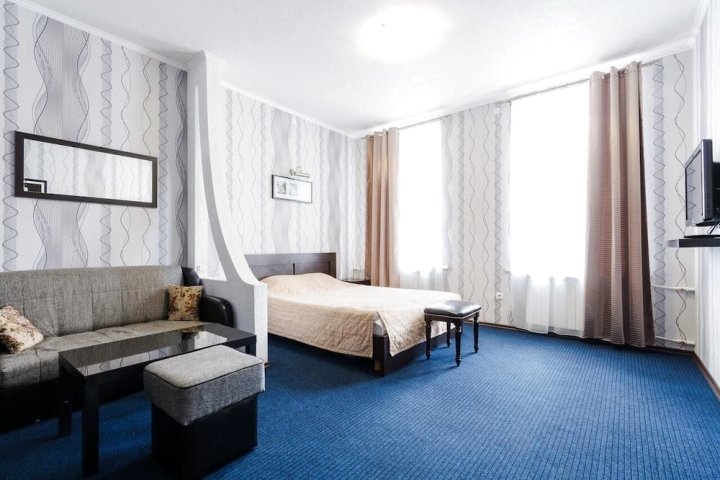 阿鲁里亚米宁街酒店(Alluria on Mytninskaya Hotel)
