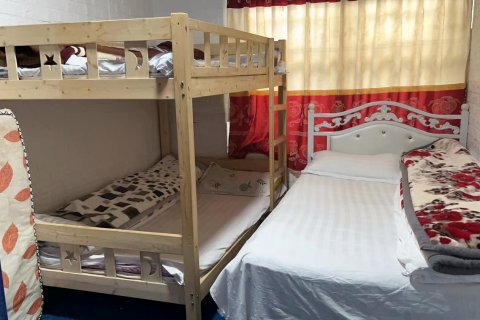 当雄川渝中餐厅宾馆