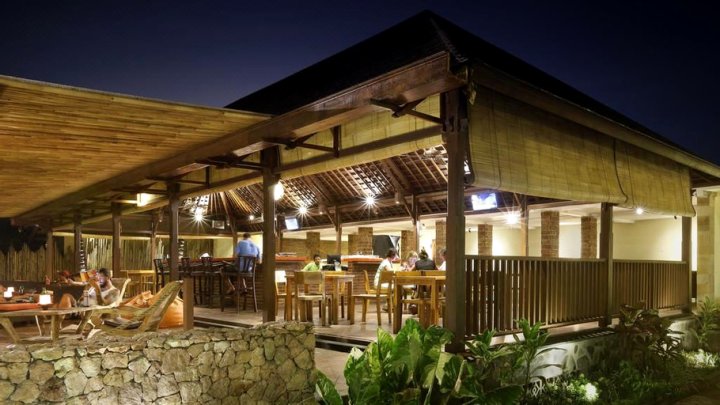 Hotel Puri Rinjani Kuta Lombok