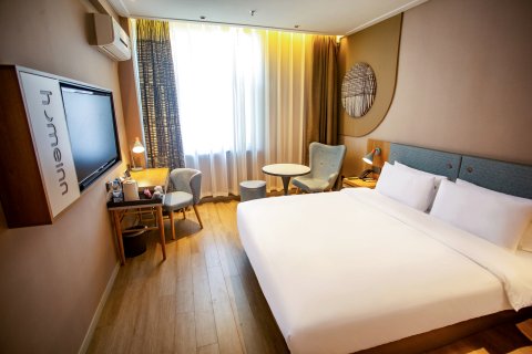 如家酒店(奇台健康西路古城商业街店)