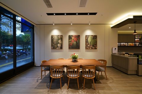 汉庭酒店(长兴东鱼坊步行街店)