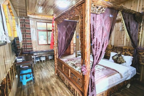 香格里拉雪儿客栈