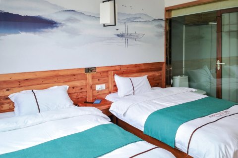 慈利峡谷湾·全景客栈