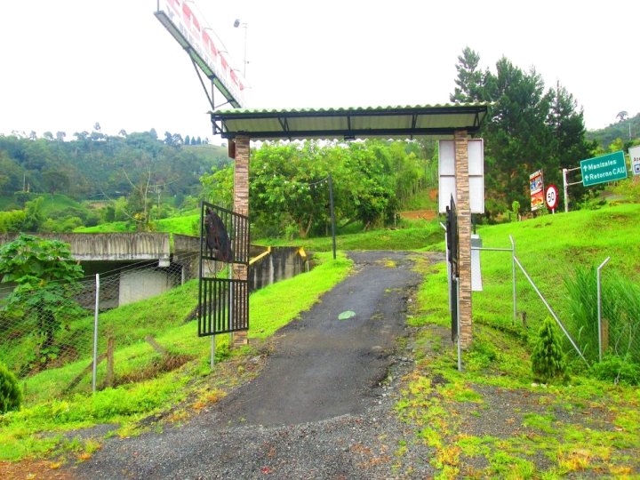 帕拉多尔拉皮生态酒店(Eco Hotel Parador de Rapi)