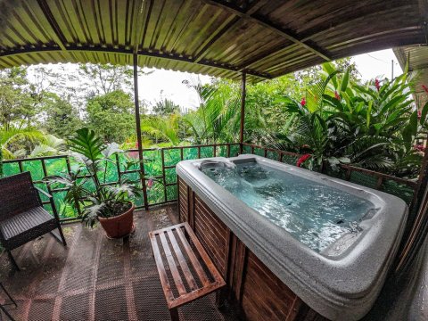 阿雷纳尔火山的Bungalows Las Iguanas(Bungalows Las Iguanas Arenal Volcano)