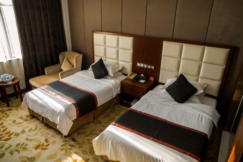 海悦大酒店(鄢陵翠柳路店)