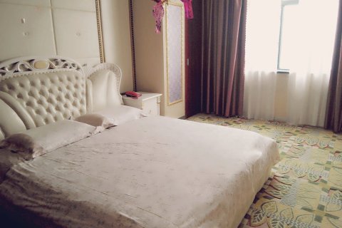 如家派柏·云酒店(黄梅鹏泰百货购物中心店)