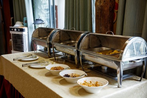 丹巴和瑞院子民宿