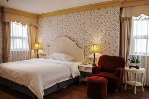 天润酒店(广元高铁站市政府店)