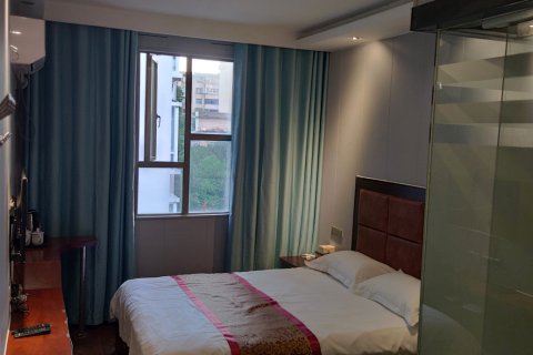 独山辉煌商务酒店