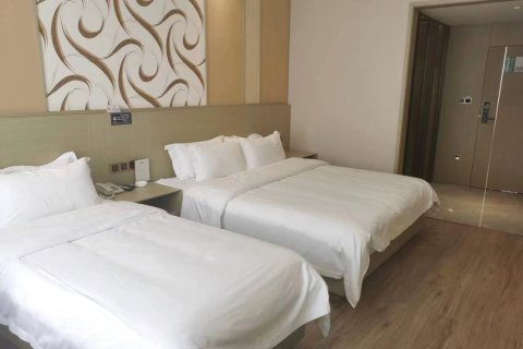 德令哈坤谊精品酒店