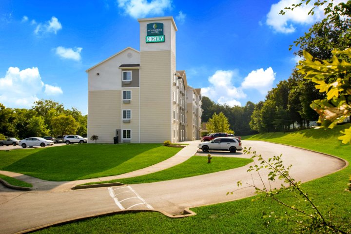 路易斯威尔东南伍德斯普林套房酒店(WoodSpring Suites Louisville Southeast)