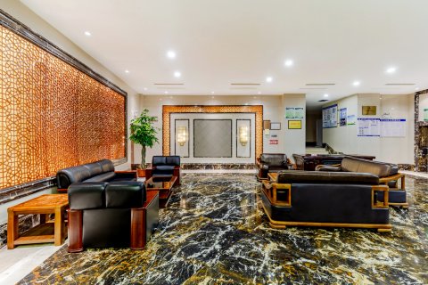 白金汉宫大酒店(阜阳颍东区政府火车站店)