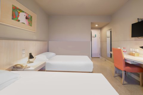 锦江之星(泉州温陵北路钟楼店)