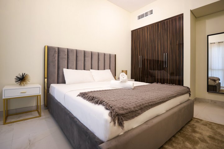 精英豪华假日住宅 - 迪拜南部温馨现代一居室(Elite Lux Holiday Homes - Cozy Modern 1Br in Dubai South)