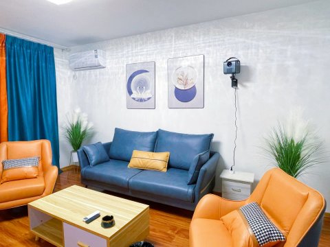 漫觅主题公寓(香河安平店安泰南路分店)