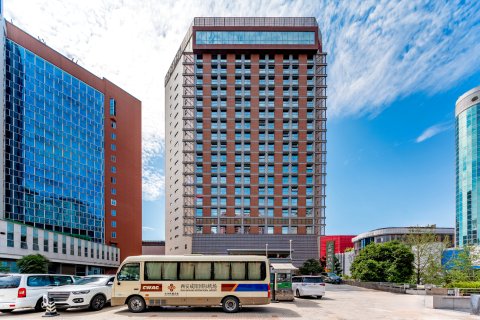 西安志诚丽柏酒店(西安小寨科技路地铁站店)