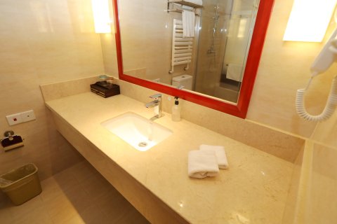 万动玺悦酒店(兰州新区中川机场店)