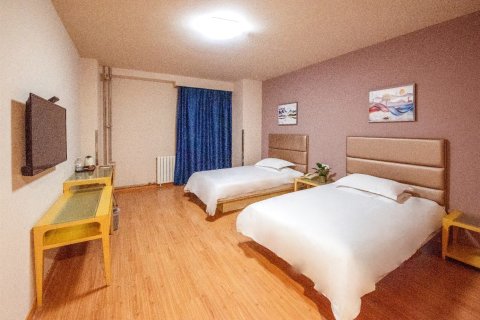 银座佳驿酒店(潍坊东风街泰华城假日广场店)