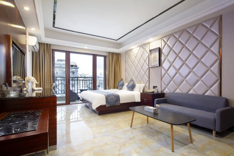 佳轩假日酒店(三亚湾凤凰机场店)