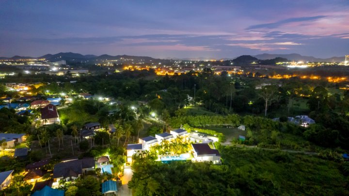 芭堤雅宁静度假村-私人别墅(The Serenity Resort Pattaya Private Villa)